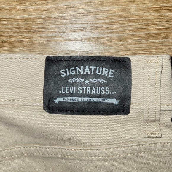 Signature by Levi Strauss 10353 Boys Relaxed Fit Slim Leg S67 Athletic Size 12 - Picture 4 of 8